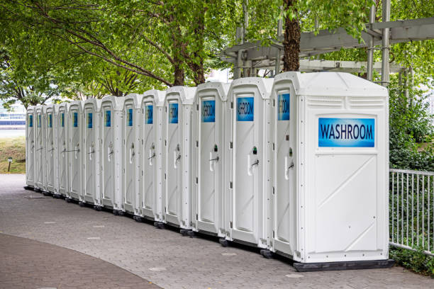 Best Long-term porta potty rental  in Louisville, OH